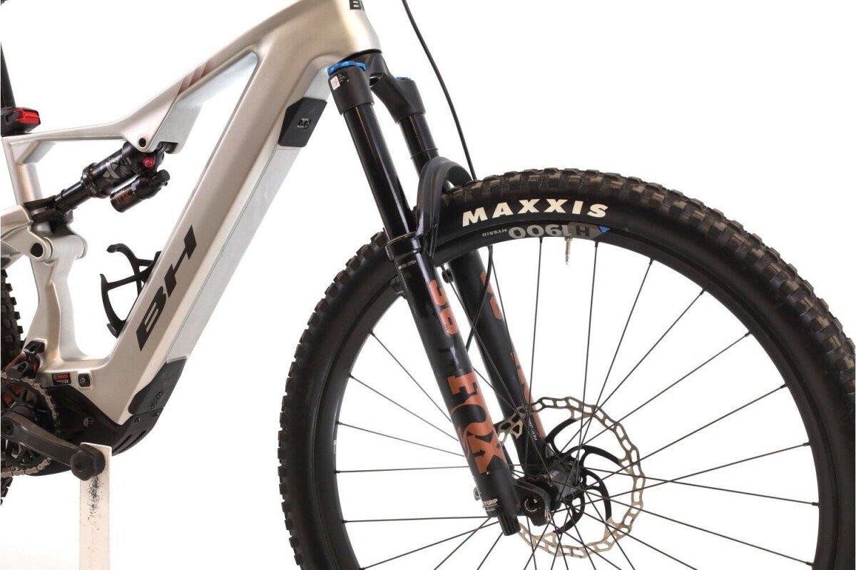 BH iLynx+ NX Trail Carbon 8.7 XT Di2 2025