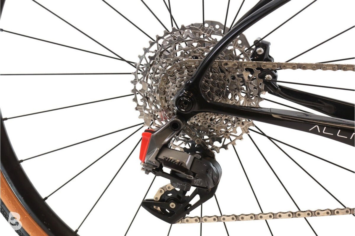 Berria Belador Allroad 8.1 AXS 12V 2024