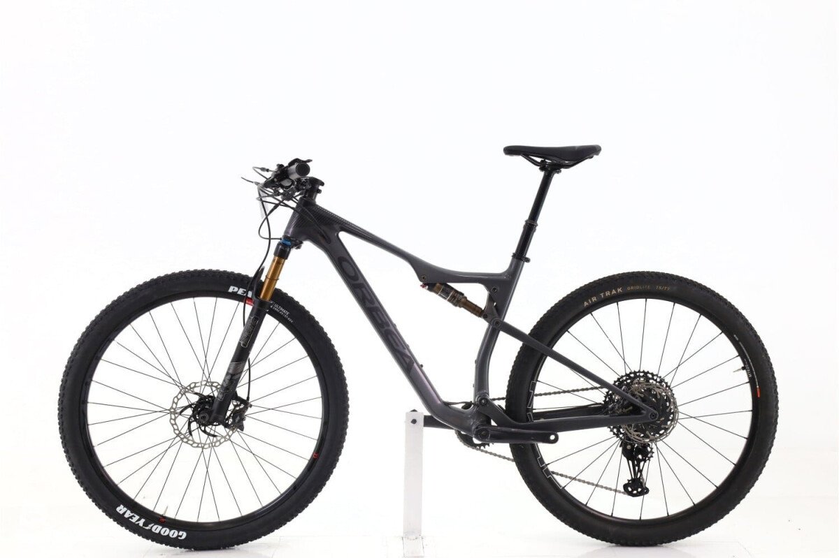 Orbea Oiz XT 2022