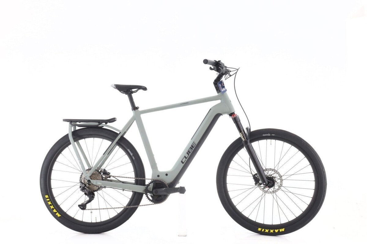 Cube Kathmandu Hybrid One 2024