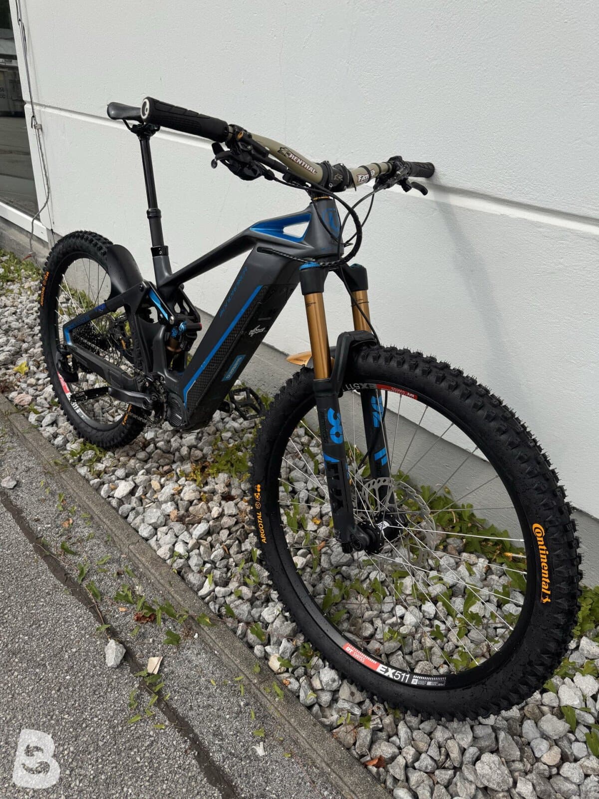 Mondraker e-Crusher Carbon RR+ 2018