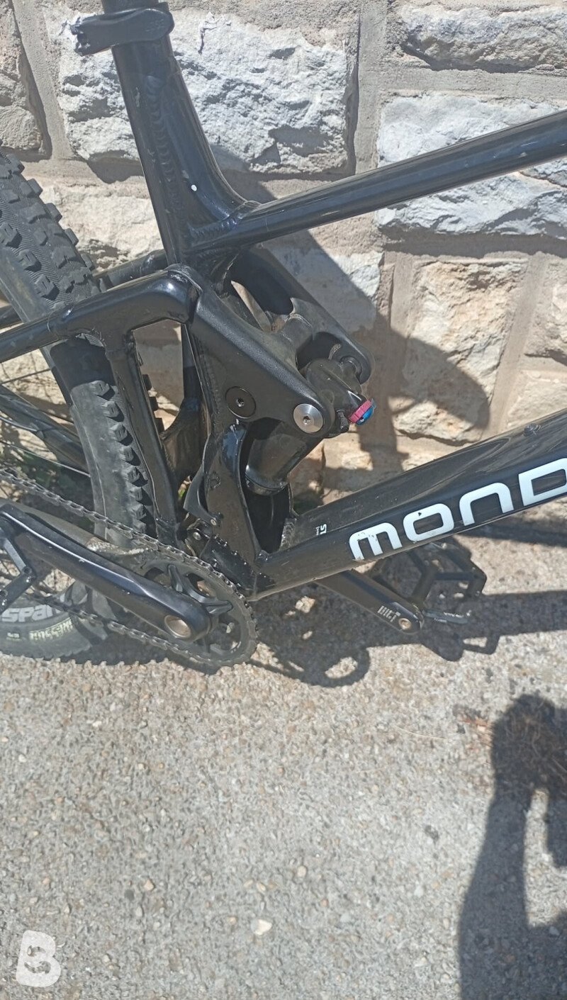 Mondraker RAZE 2023