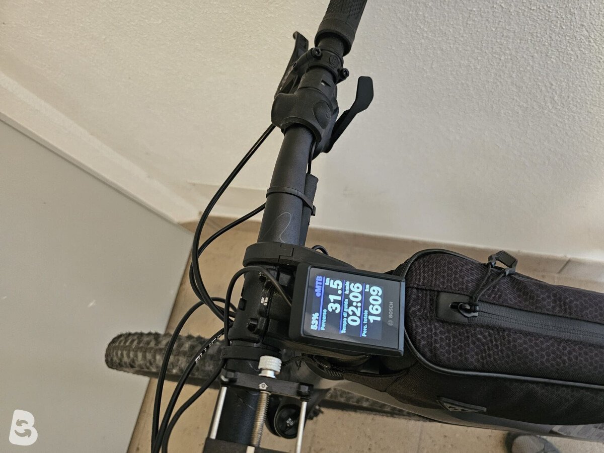Cube REACTION HYBRID 29' size XXL batteria da 750Wh 1600 km percorsi cambio SRAM 2022