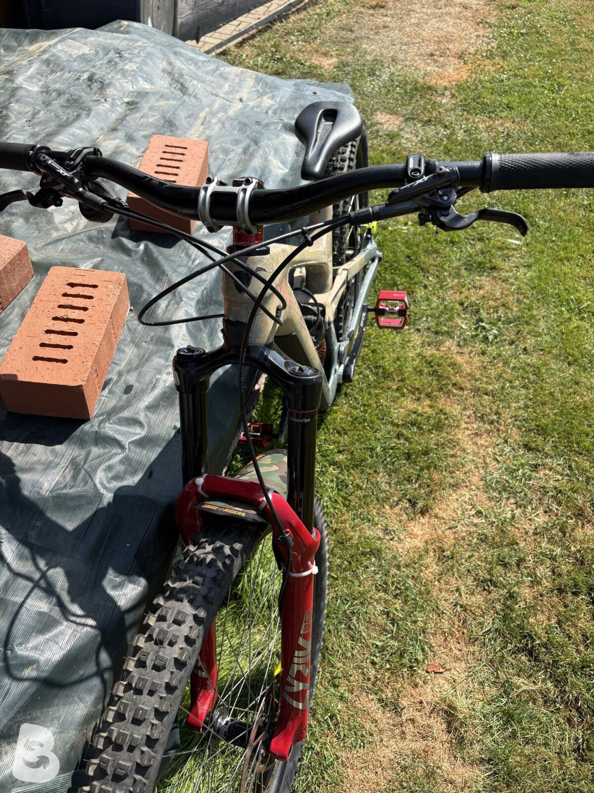 Trek Slash 2025