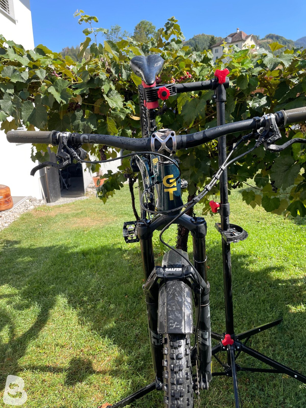 GT Sensor ST Carbon Elite 2023