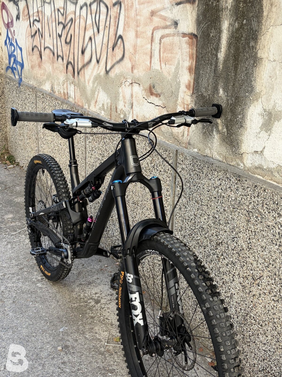 Commencal META SX V4 RACE 2022
