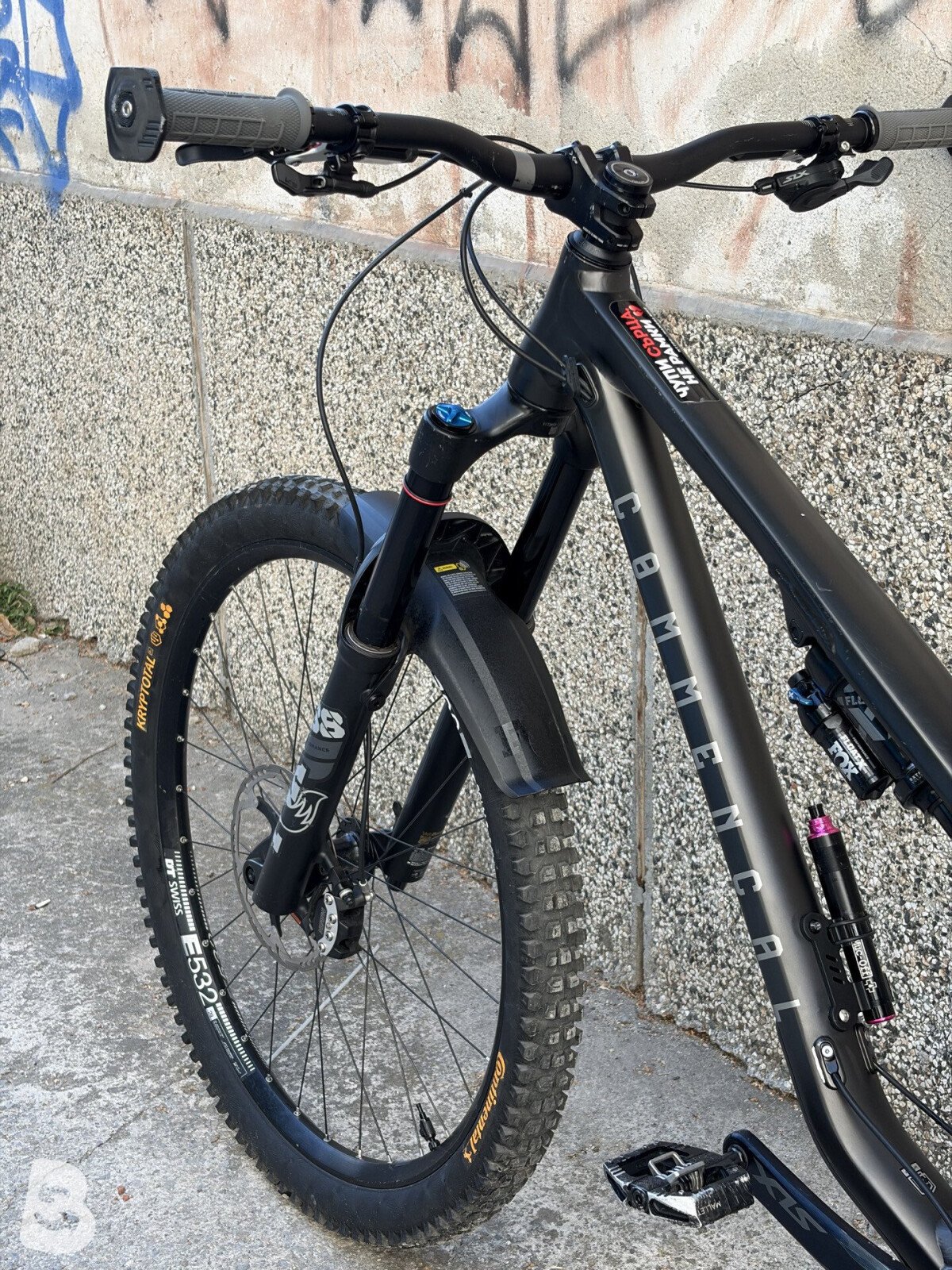 Commencal META SX V4 RACE 2022