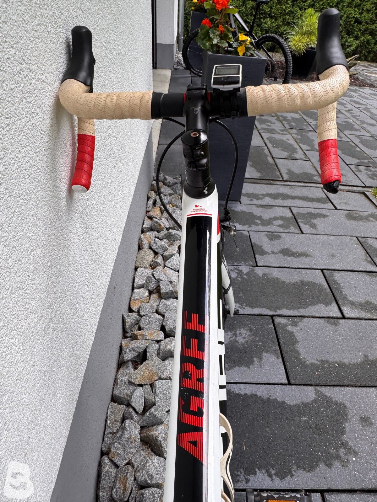 Cube Bikes Agree GTC 2015