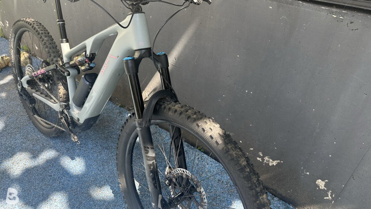 Cube AMS HYBRID ONE44 C:68X, TM 400X 29 2023
