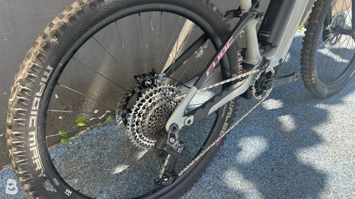 Cube AMS HYBRID ONE44 C:68X, TM 400X 29 2023