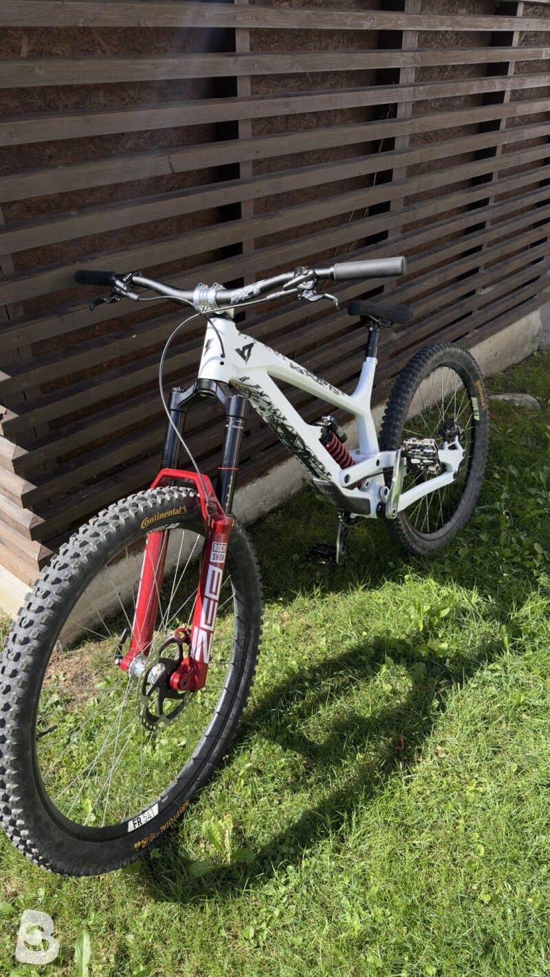 YT Industries Tues 2023