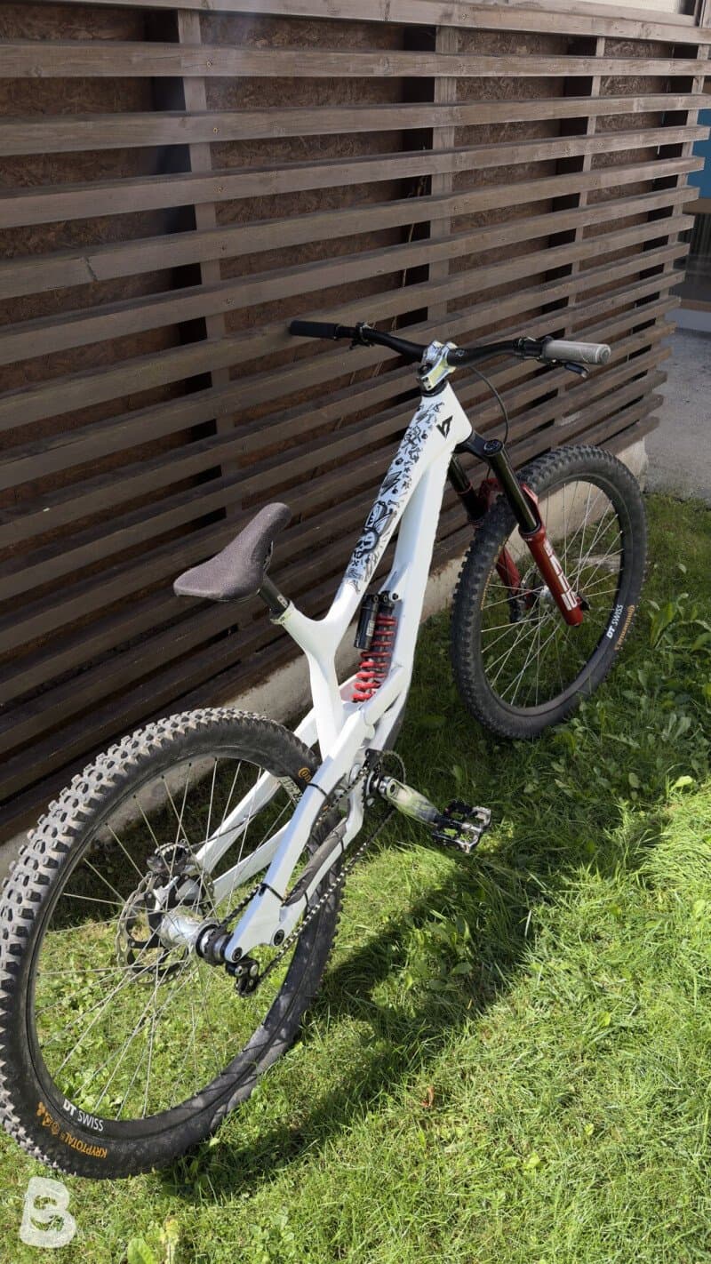 YT Industries Tues 2023