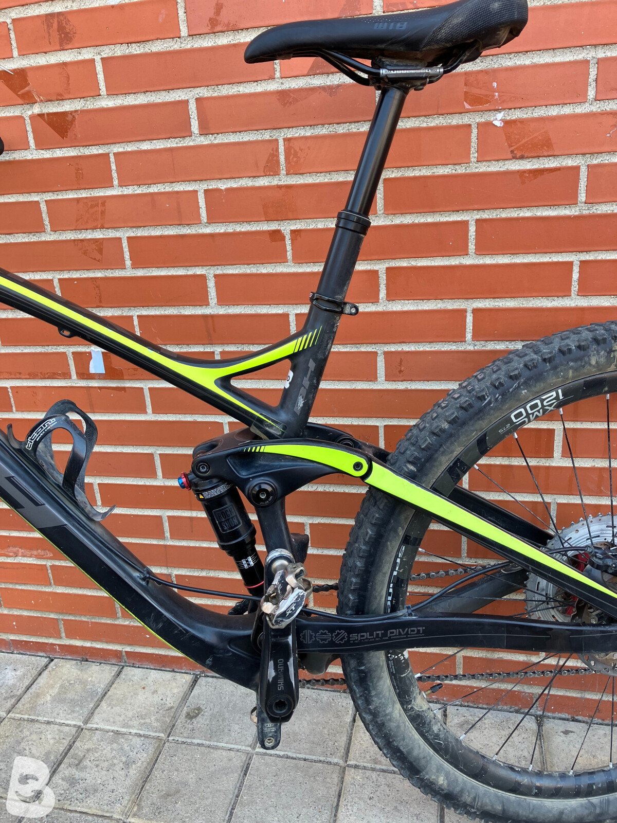 BH LYNX 4.8 27.5" CARBON RECON 2016