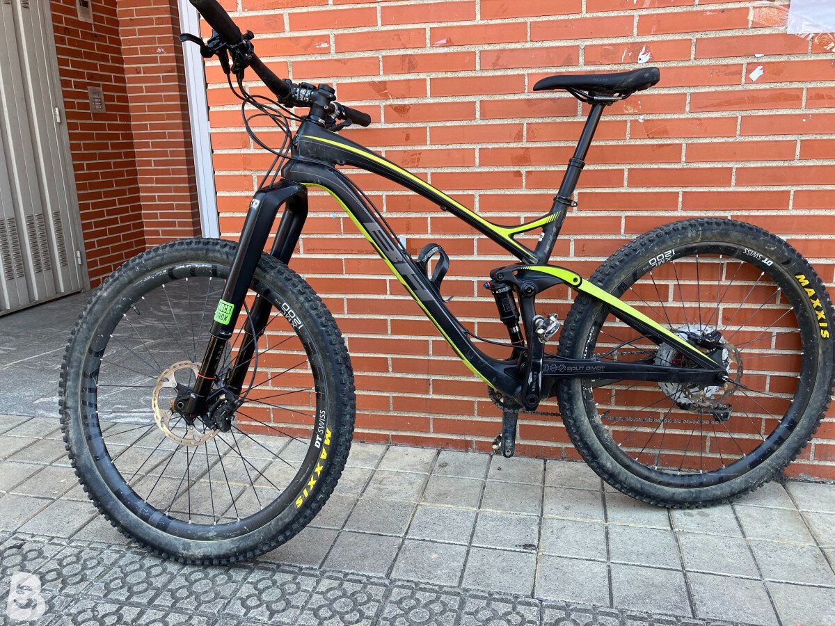 BH LYNX 4.8 27.5" CARBON RECON 2016
