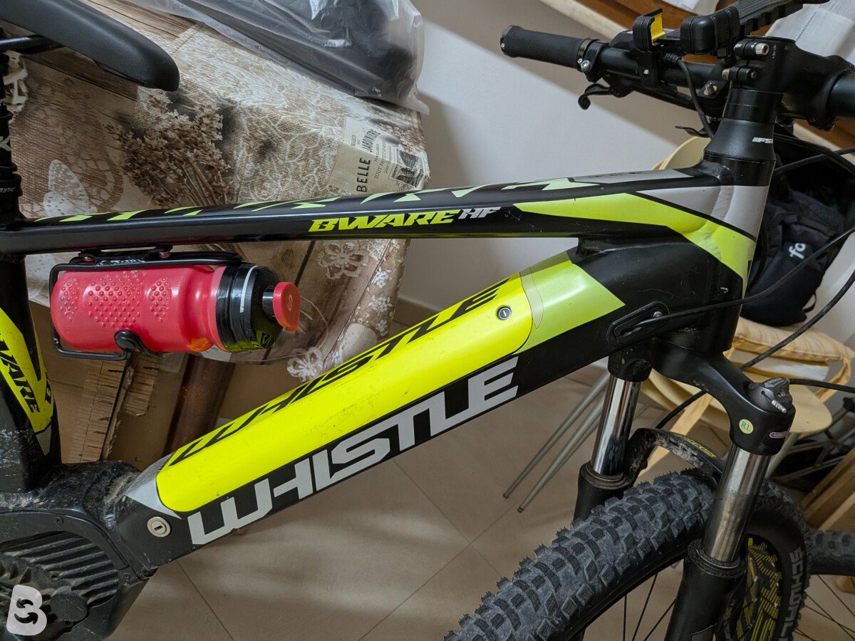 Whistle B-Ware HF 2019