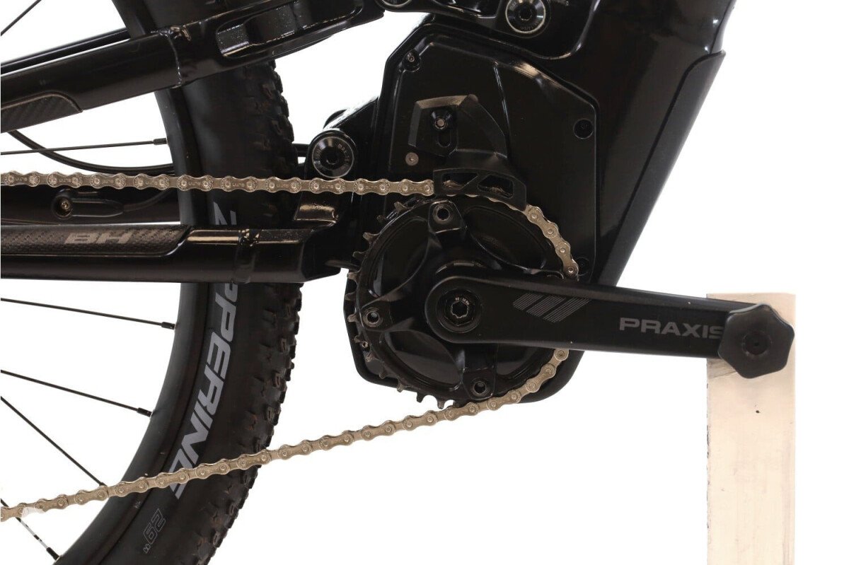BH AtomX Lynx Pro 8.2 2022