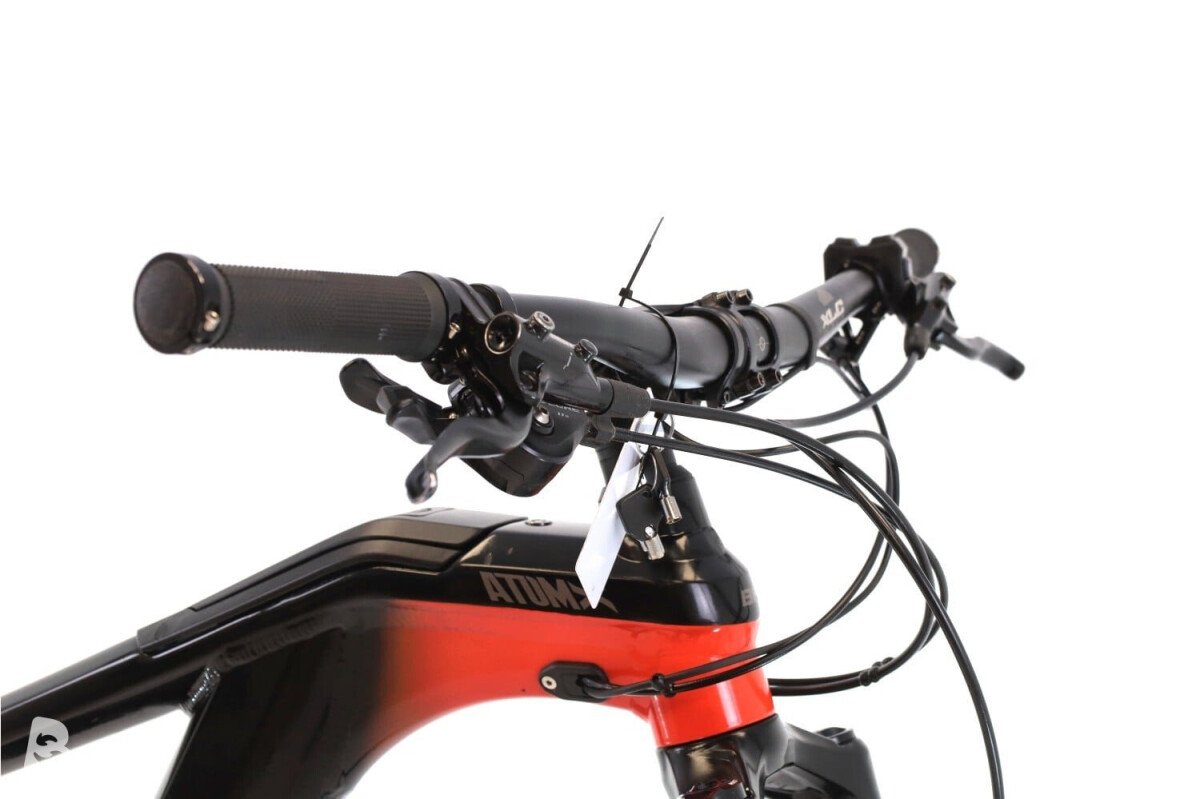 BH AtomX Lynx Pro 8.2 2022