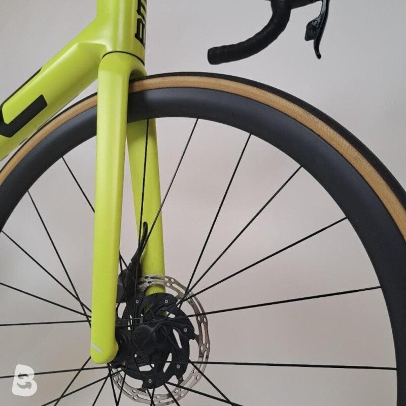 BMC Teammachine SLR01 Four yellow black white Gebrauchtrad 2022