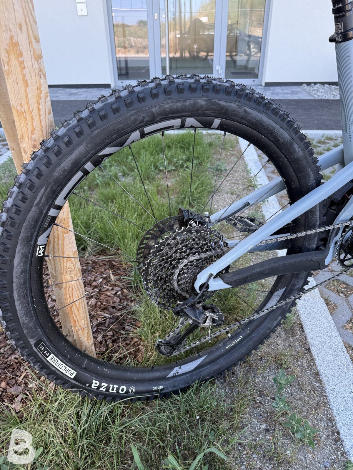 Santa Cruz Bronson Carbon C 2021