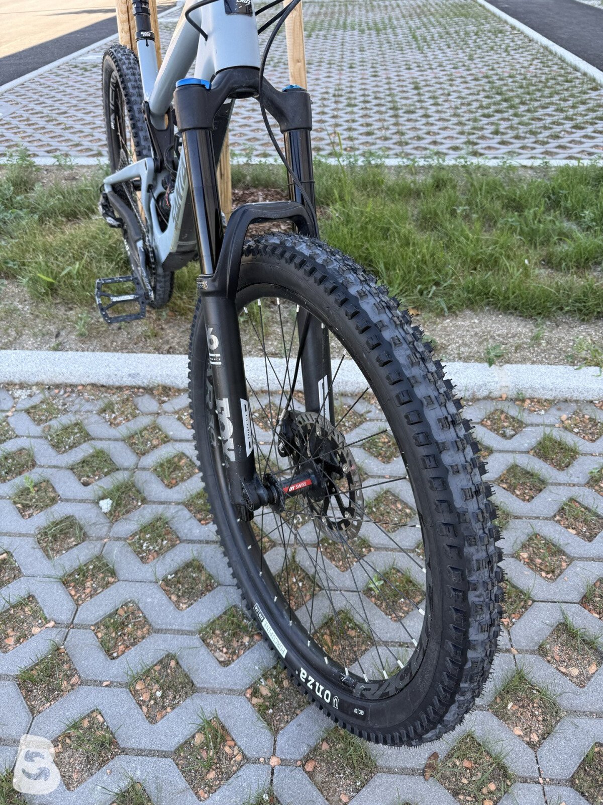 Santa Cruz Bronson Carbon C 2021