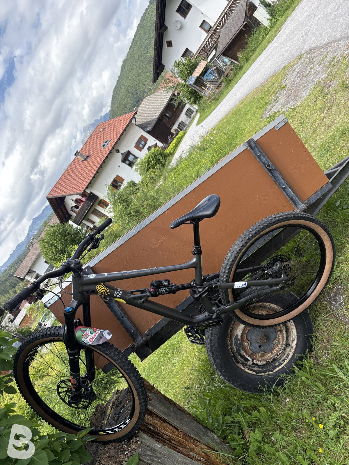 Specialized Status 160 2023