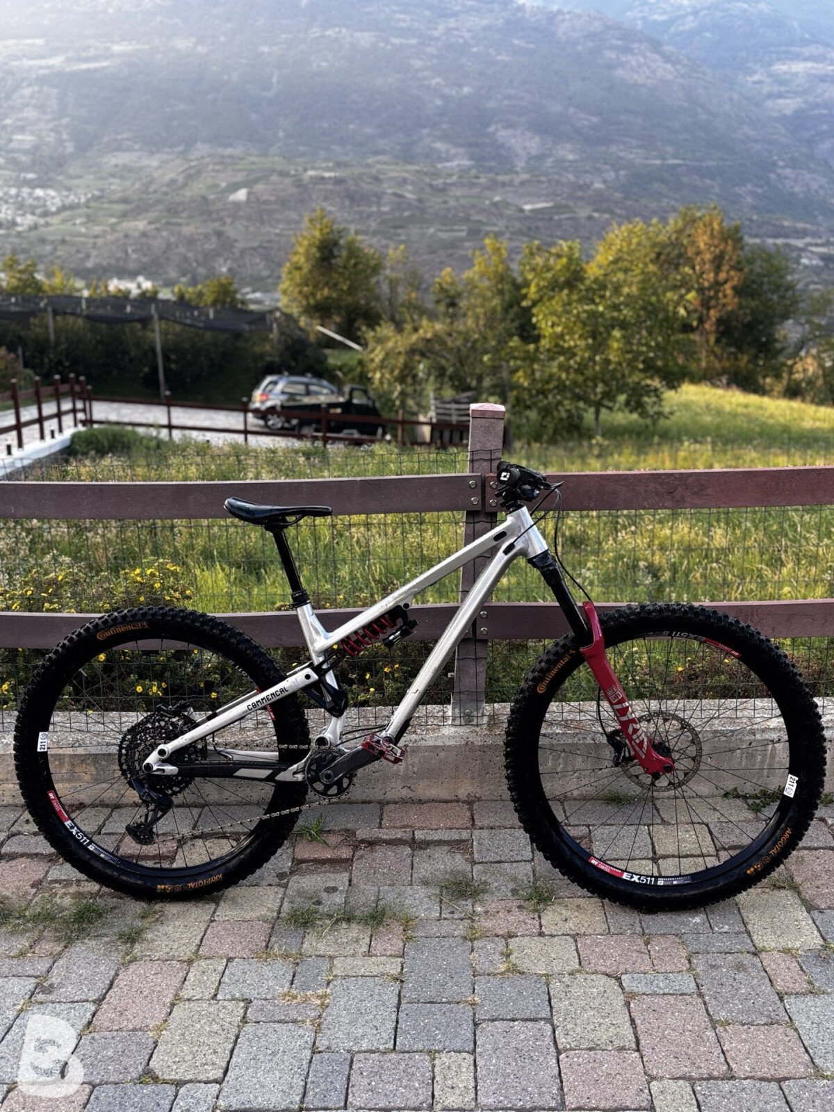 Commencal Meta TR Race 2021