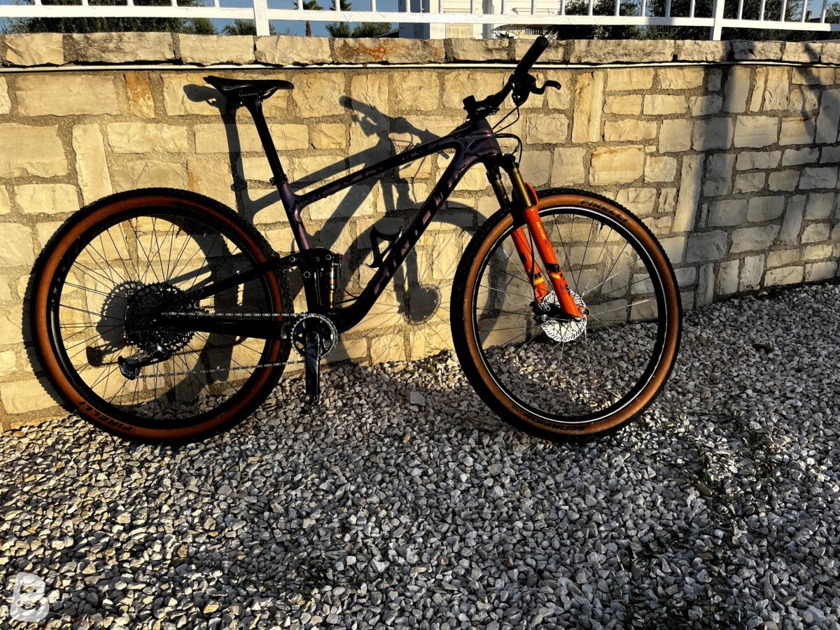 Giant anthem advanced pro 2023