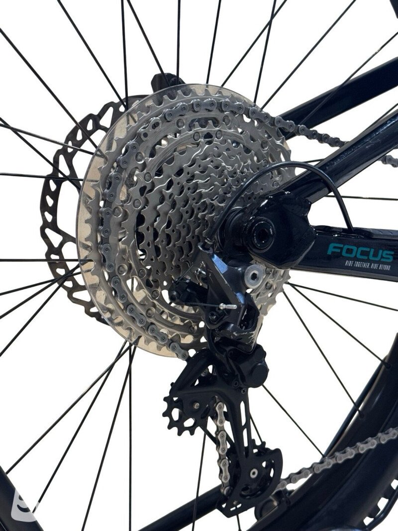 Focus Thron² 6.7 Shimano Deore 2023