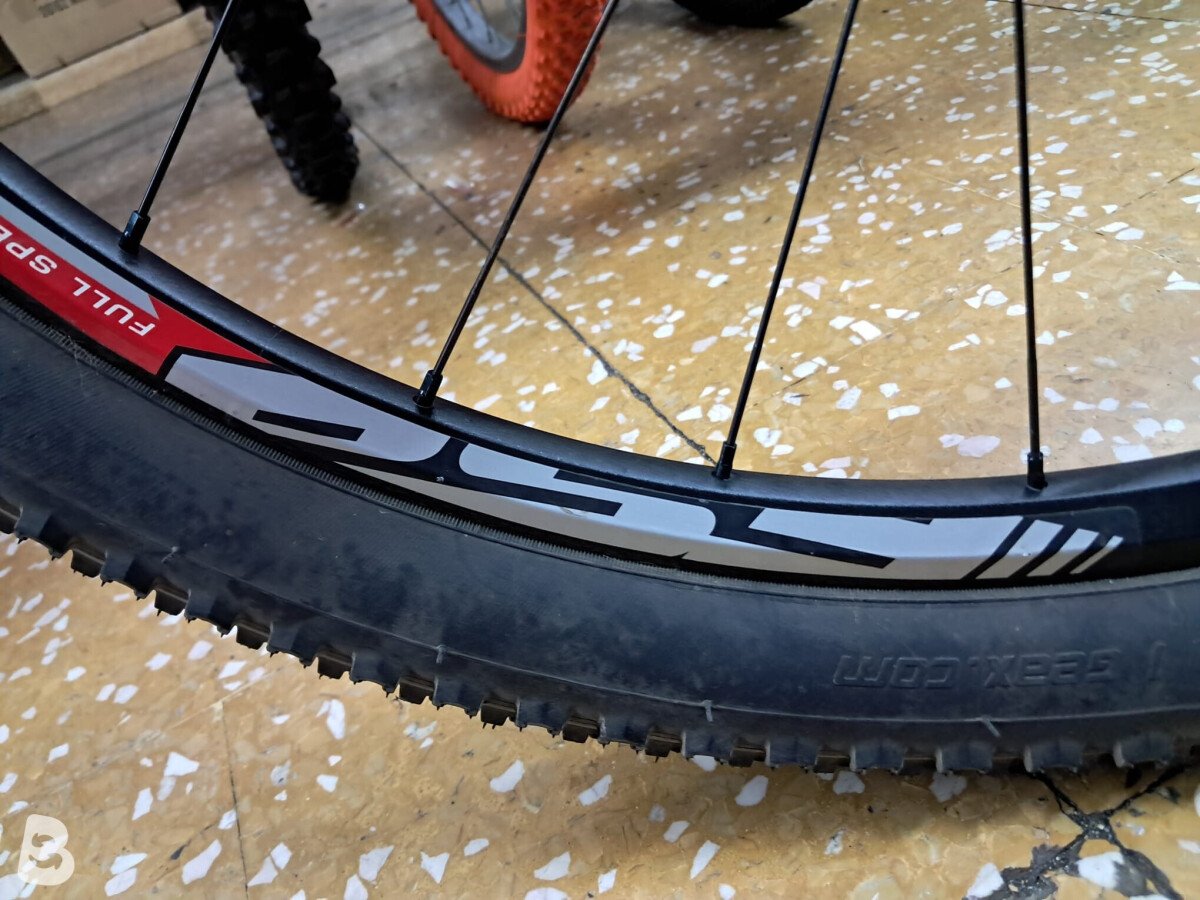 Specialized M5 2010