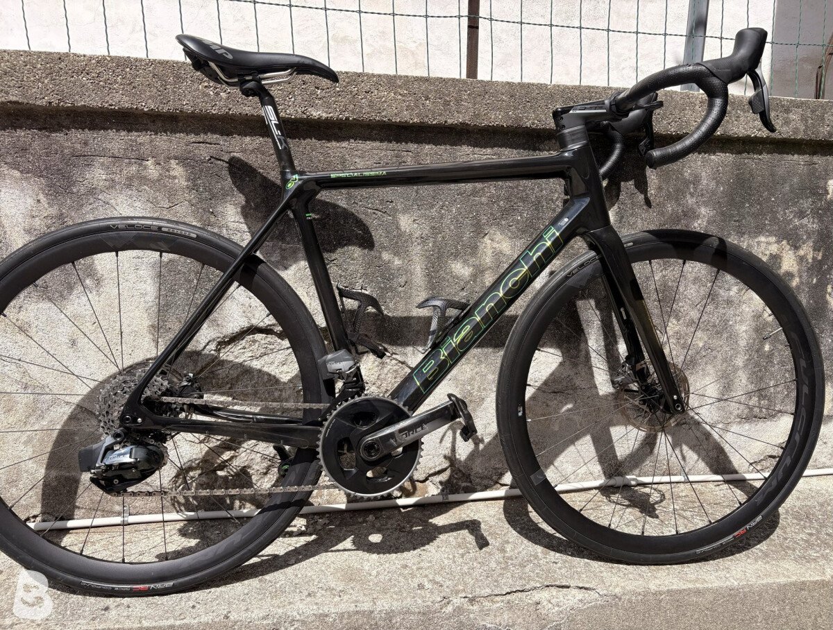 Bianchi Specialissima Disc 2022