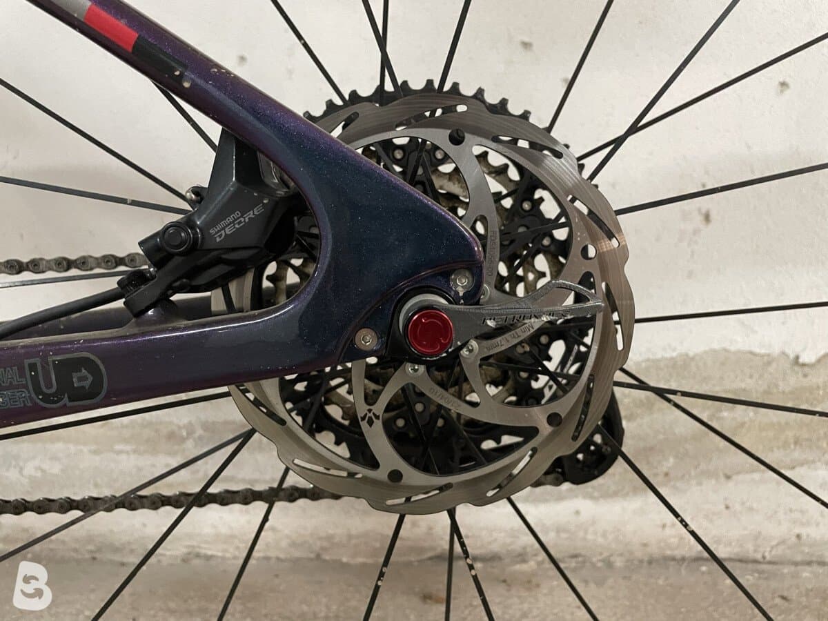 Rebel Carbon Assemblata 2024