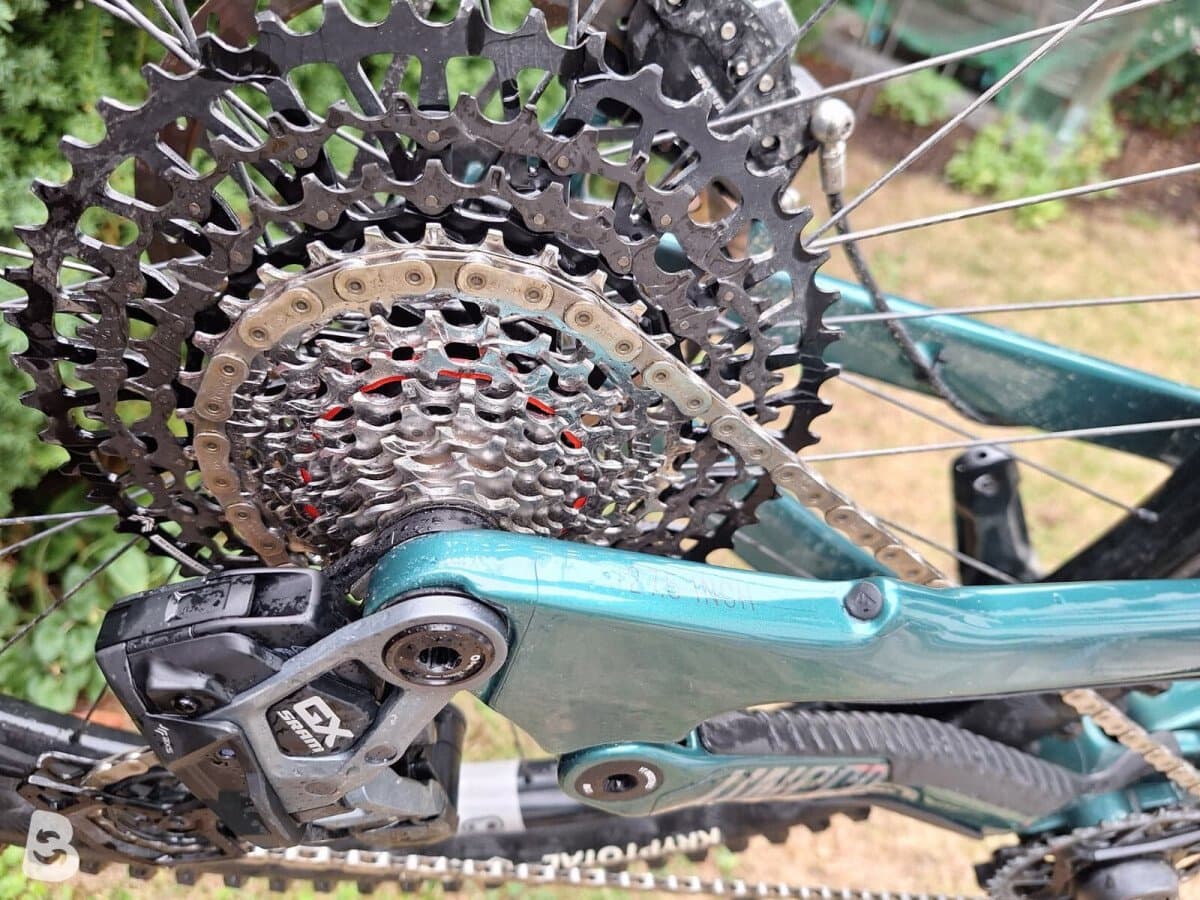 YT Industries Capra Core 4 MX 2025