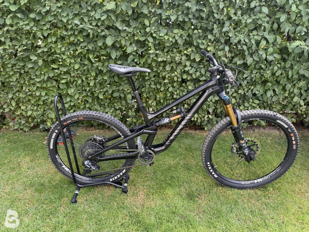 Canyon Torque Mullet CF 9 2022