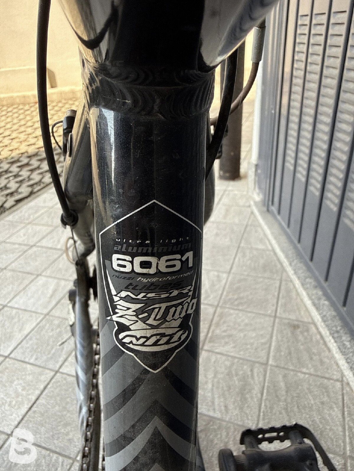 Nuzzi Z-Two 2000