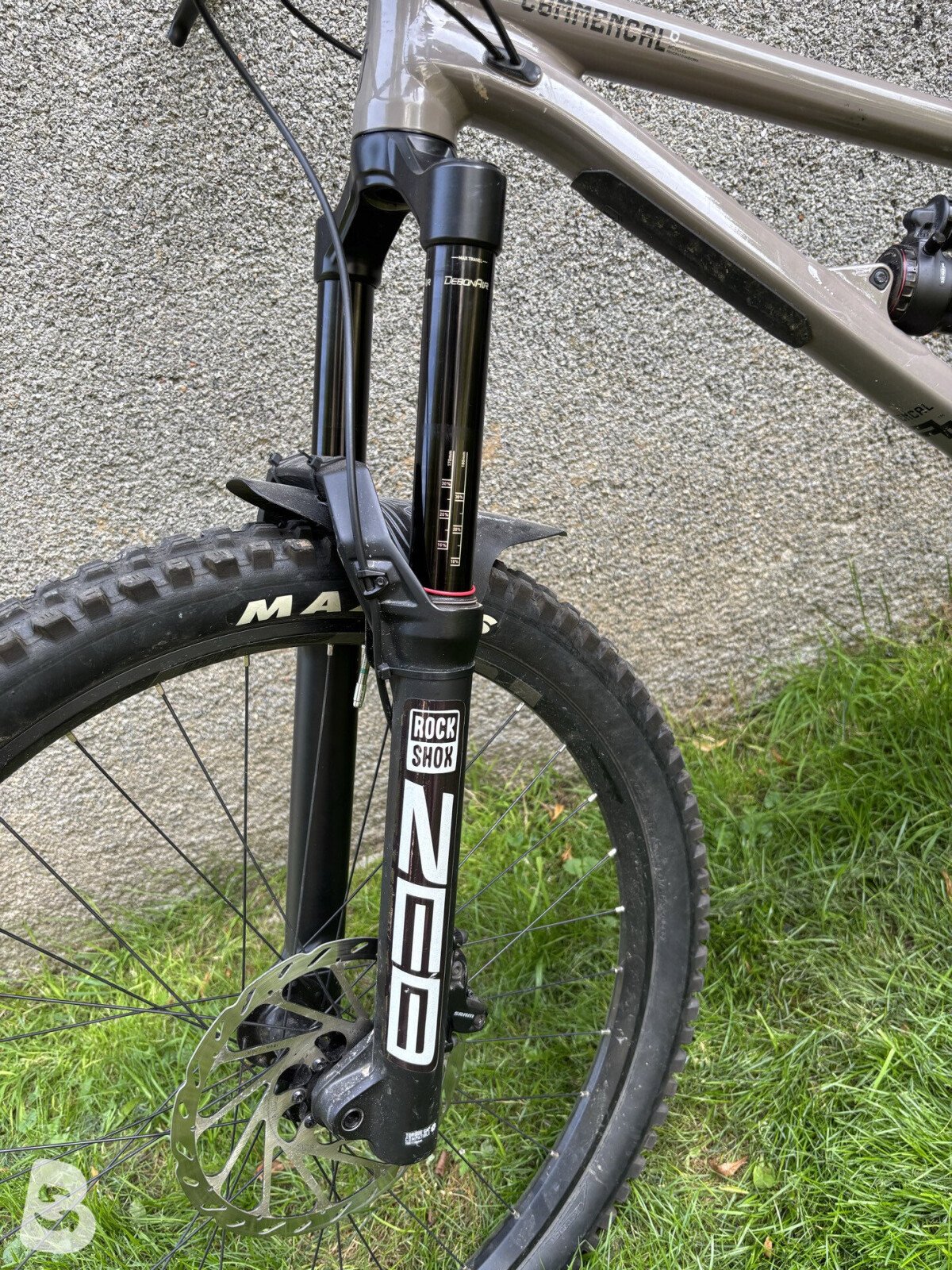 Commencal CLASH RIDE 2023
