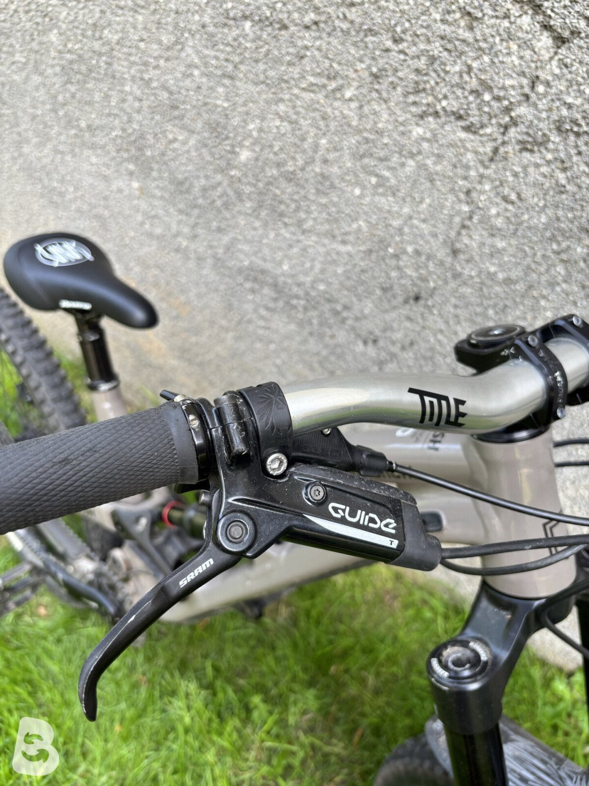 Commencal CLASH RIDE 2023