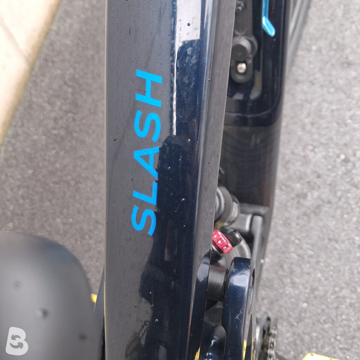 Trek Slash 8 Gen 6 2025