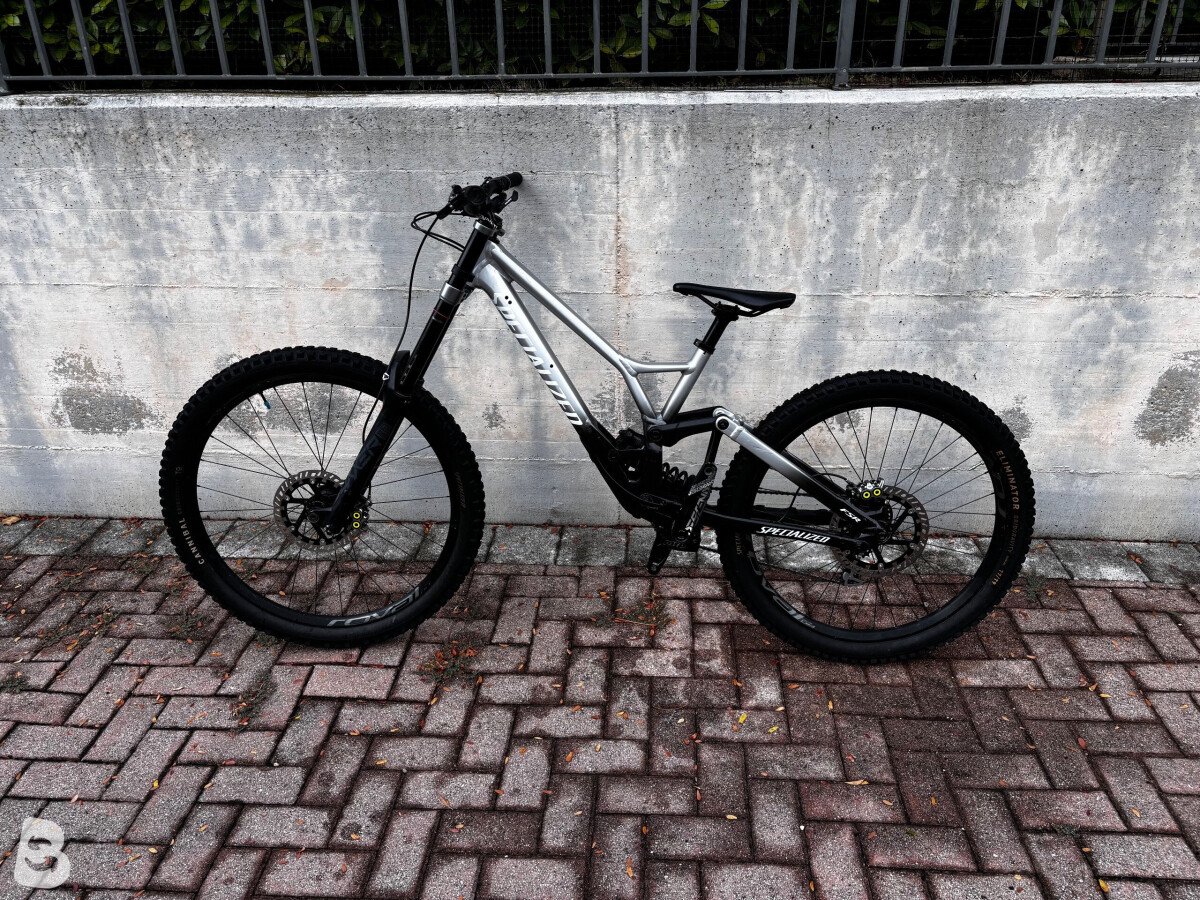 Specialized Demo Race 2023