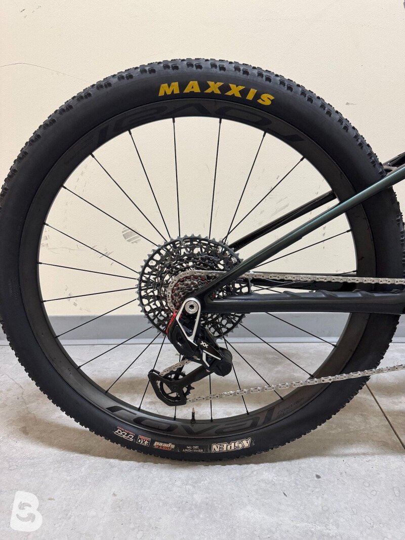 Specialized S-Works Epic 8 2024
