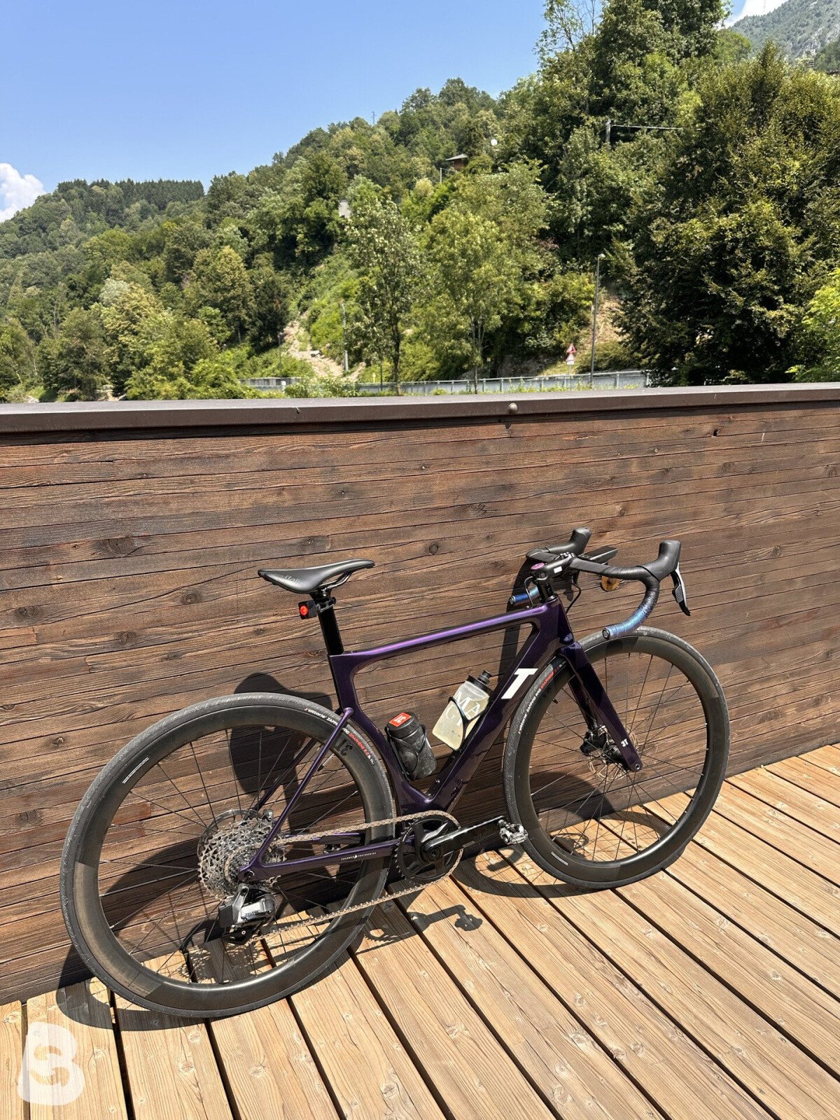 3T Strada 2023