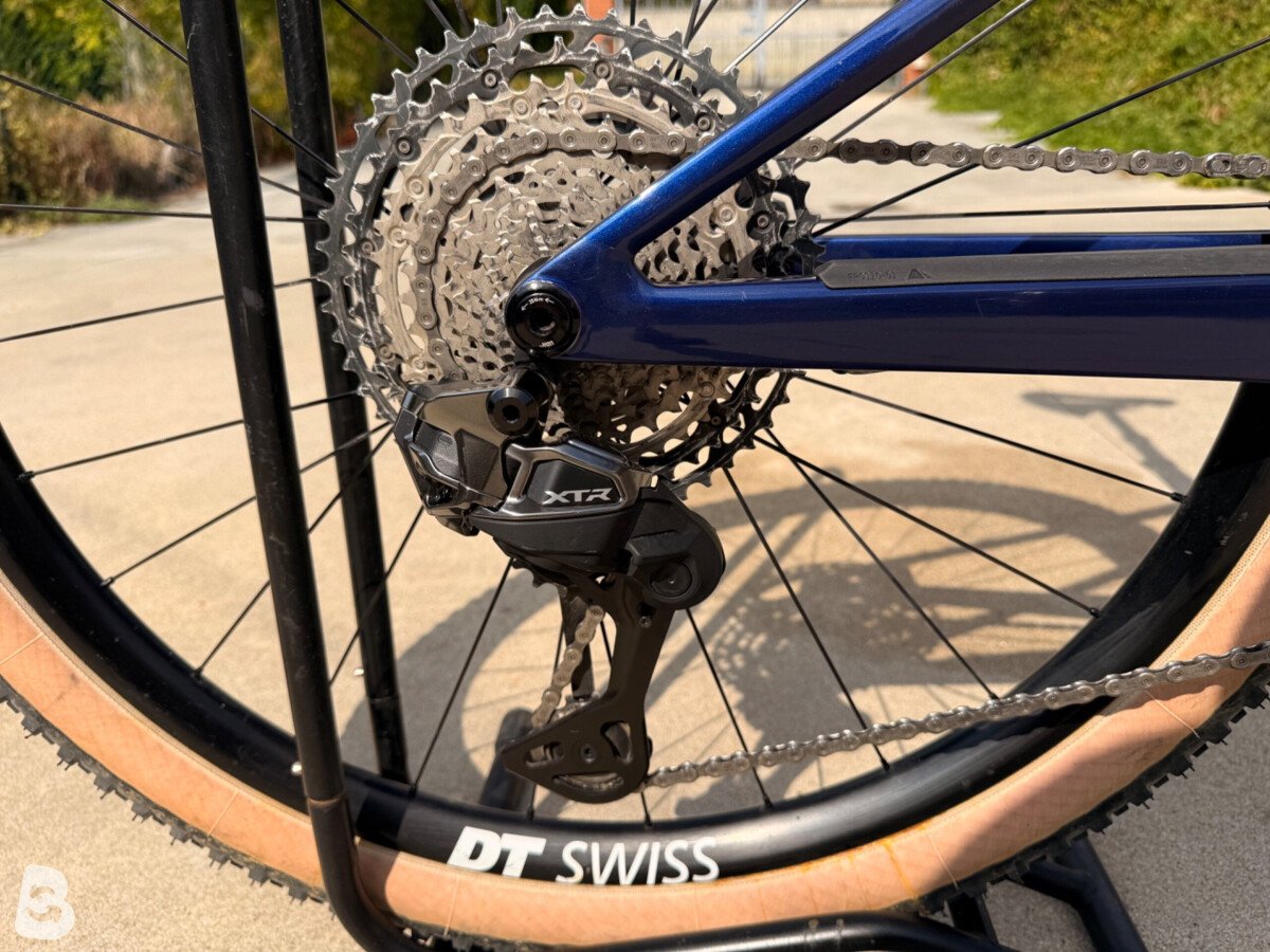 Canyon Lux World Cup CFR Team 2024