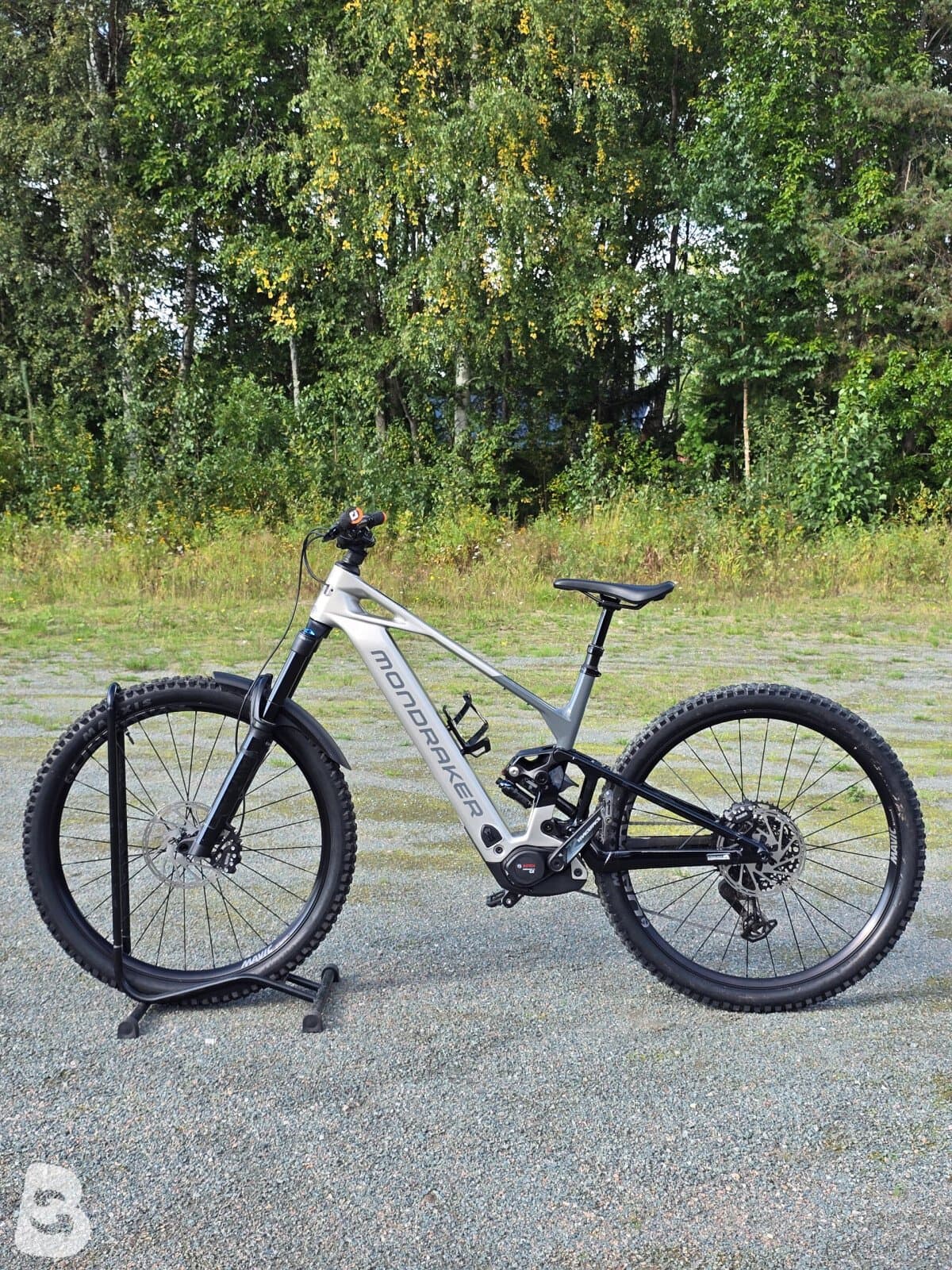 Mondraker Crafty Carbon R 2026
