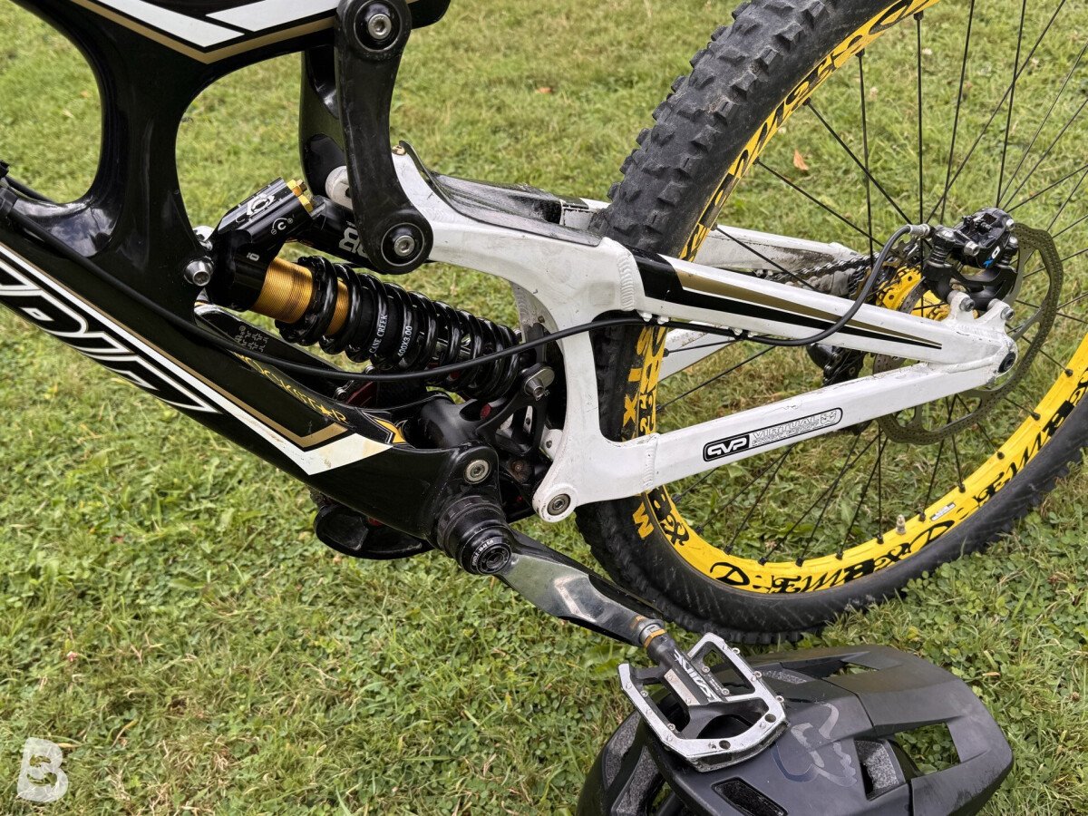Santa Cruz V10.4 2014