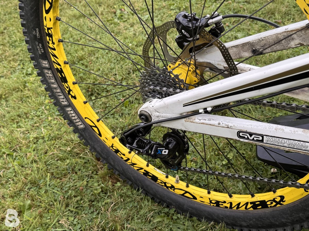 Santa Cruz V10.4 2014