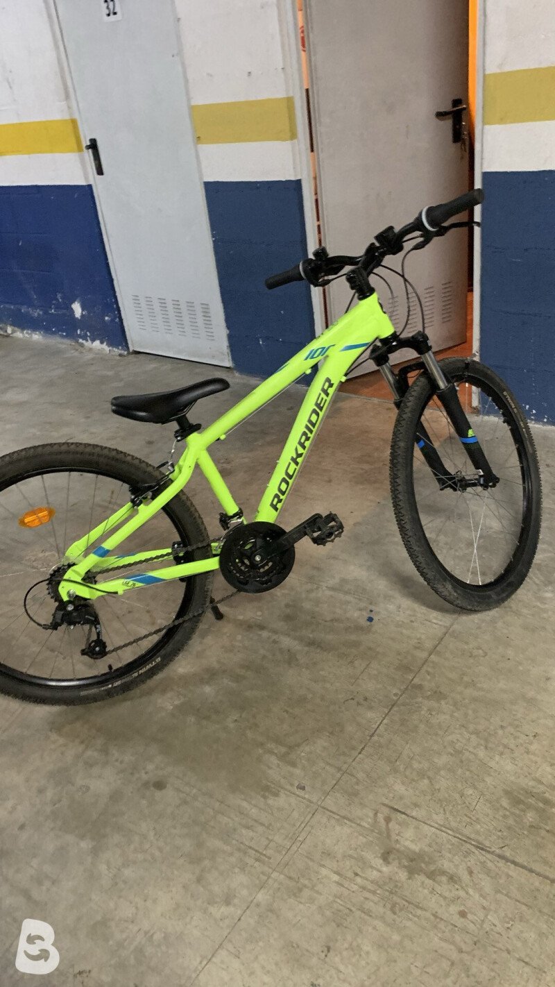 B'Twin St100 rockrider 2025