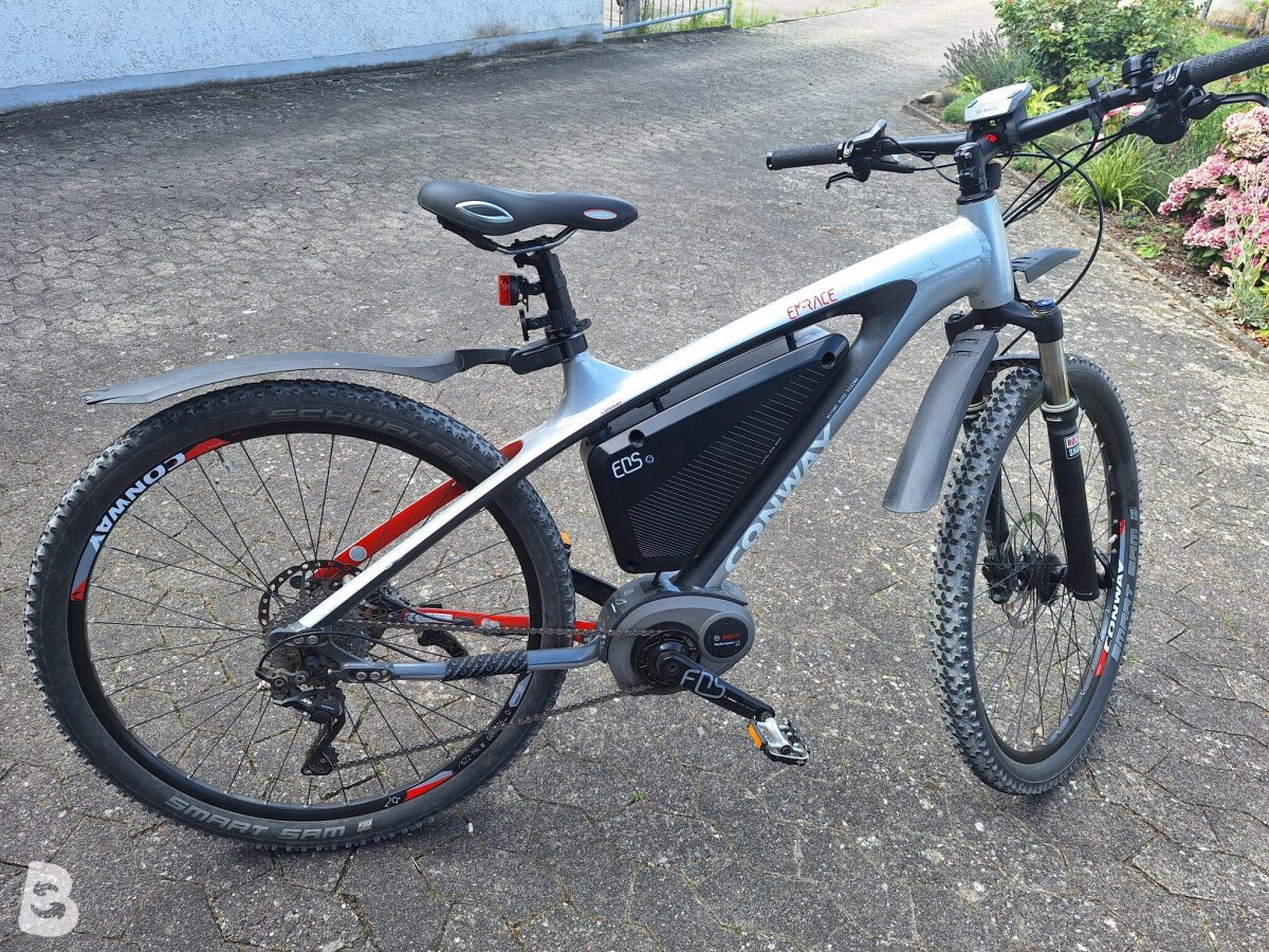 Conway Emrace 629 2015