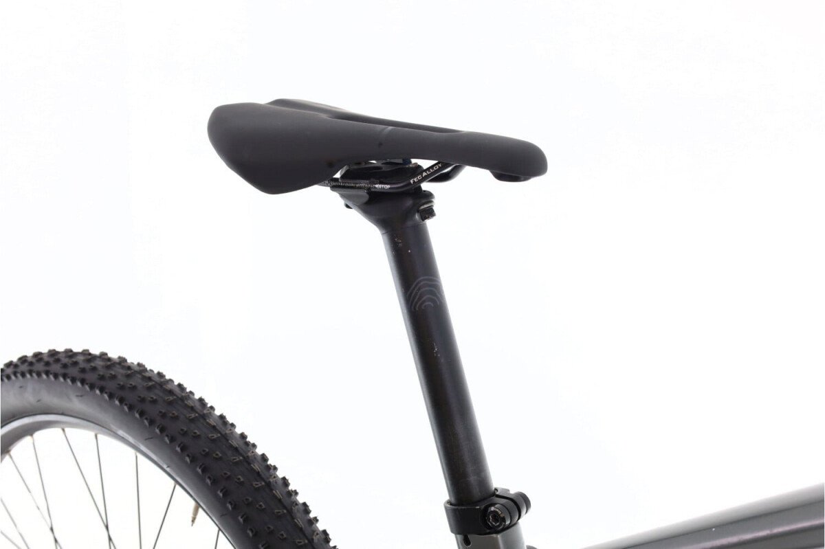 Cube Stereo Hybrid Pro 2022