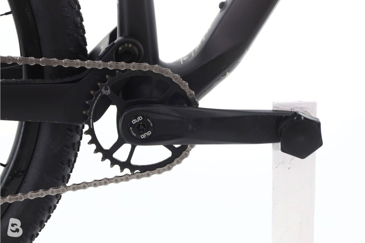 Megamo Track GX 2025