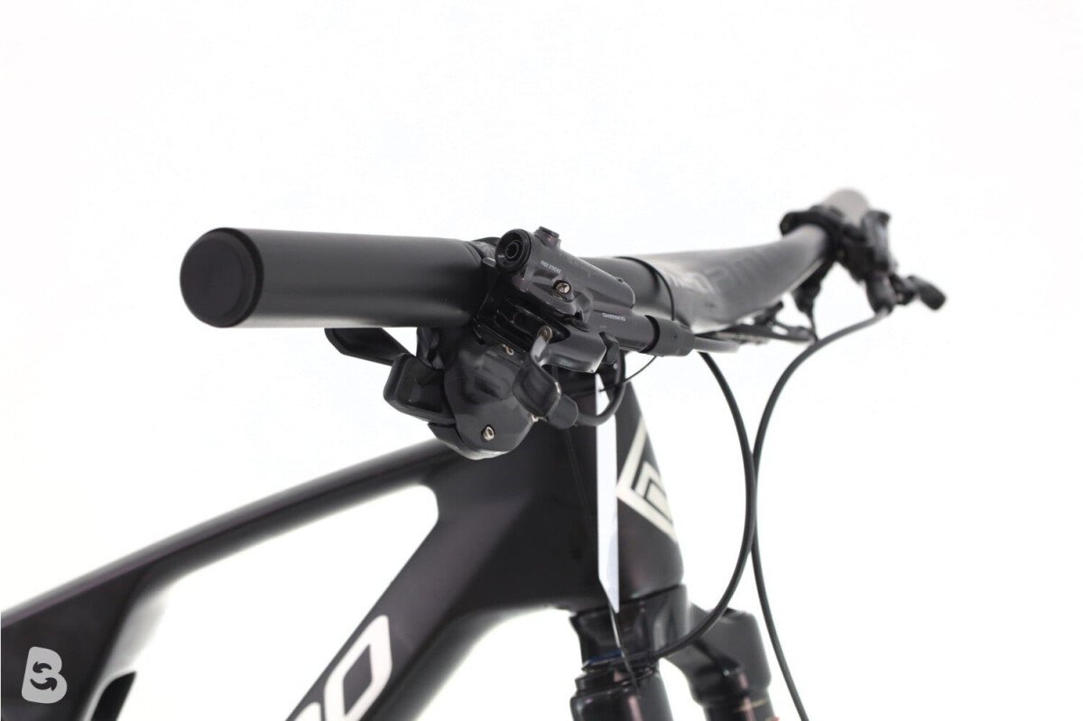 Megamo Track GX 2025