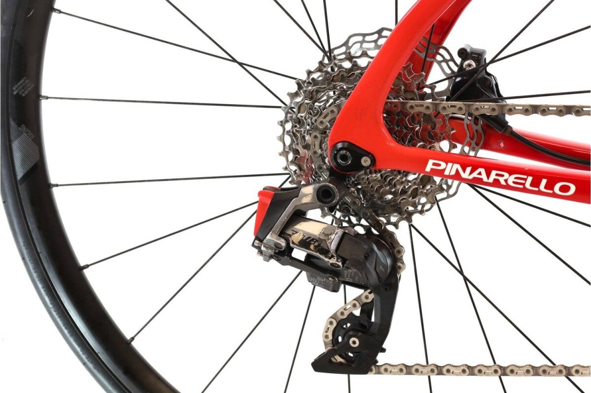 Pinarello Paris Disk AXS 12V 2024